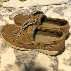 Women’s sperrys